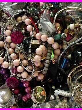 Wearzble Jewelry Lot H,5 lbs
